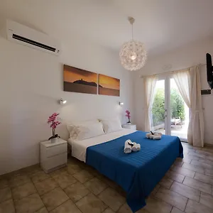 Coru E Mari , Pula Italien