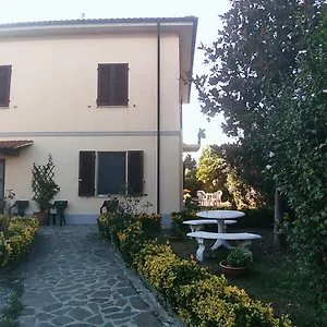La Bicicletta Rossa Bed and breakfast